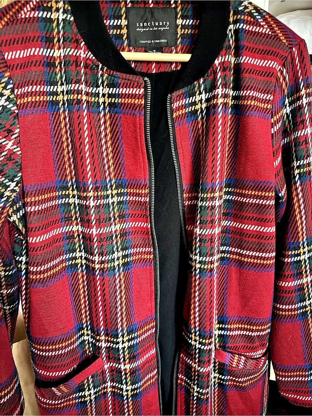 Sanctuary Plaid Bomber Jacket in Red & Black Size Medium